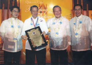 Gawad Parangal Quezon City Plaque